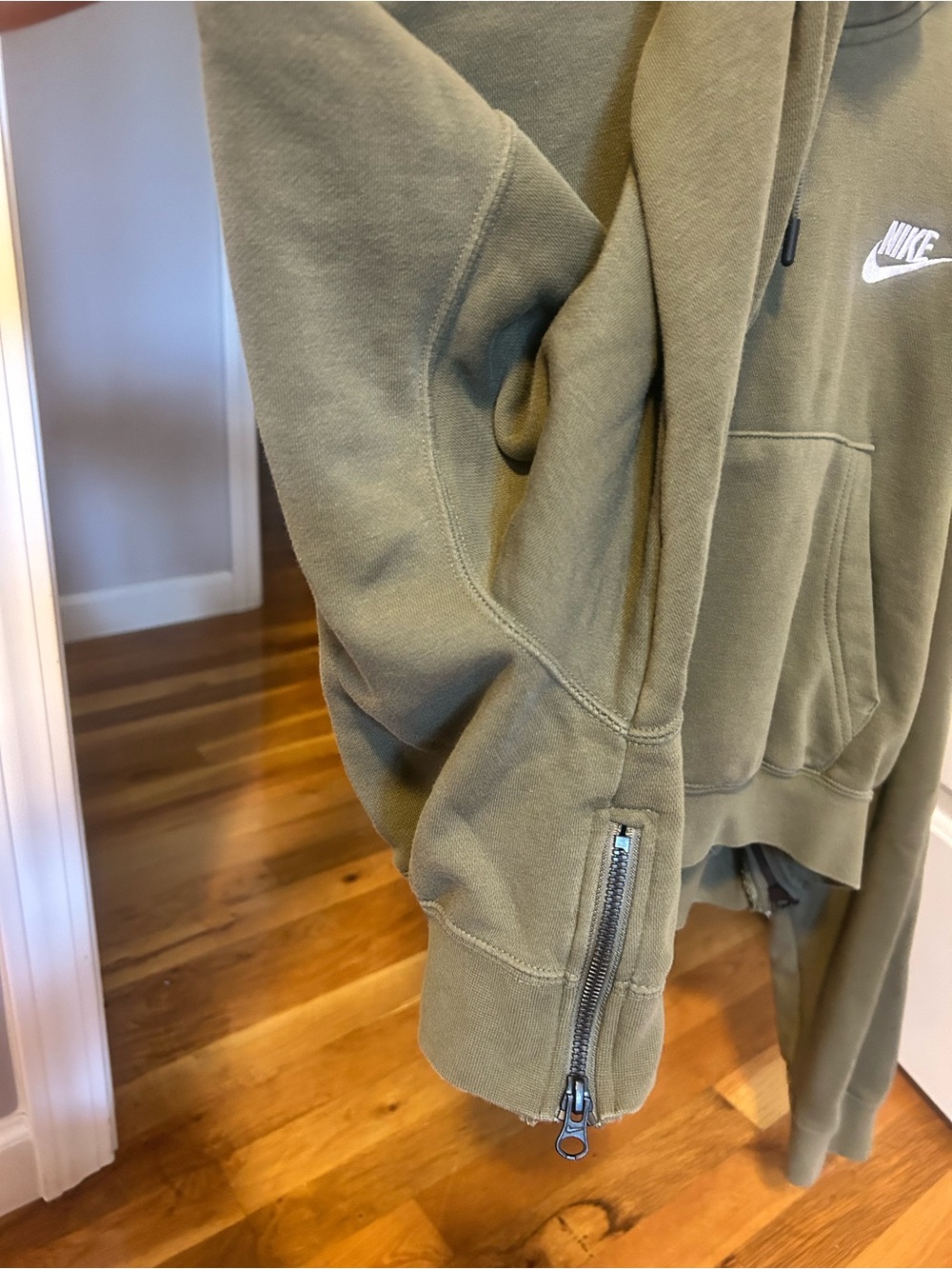 Nike Olive Green Cropped Pullover Hoodie - Picture 3 of 4